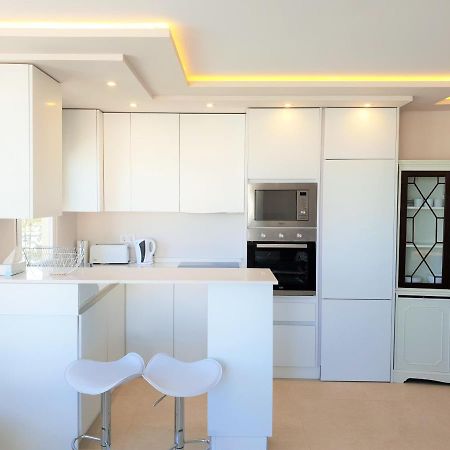 Fantastic Apartment B In Front Of The Sea & Marina Estepona Buitenkant foto